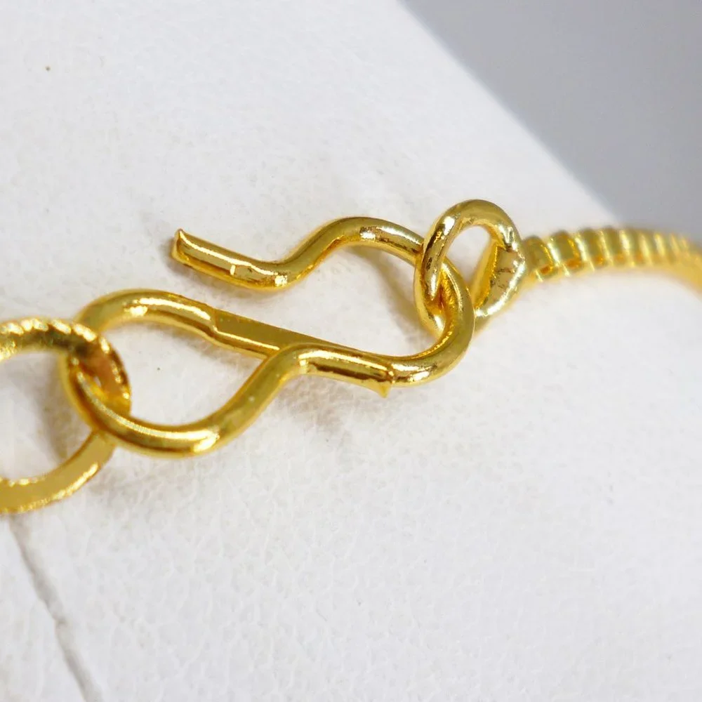 Bib Necklace India Design Gold Plate Filigree Heart 14"-18" Perfect NWOT M557 - Picture 4 of 4